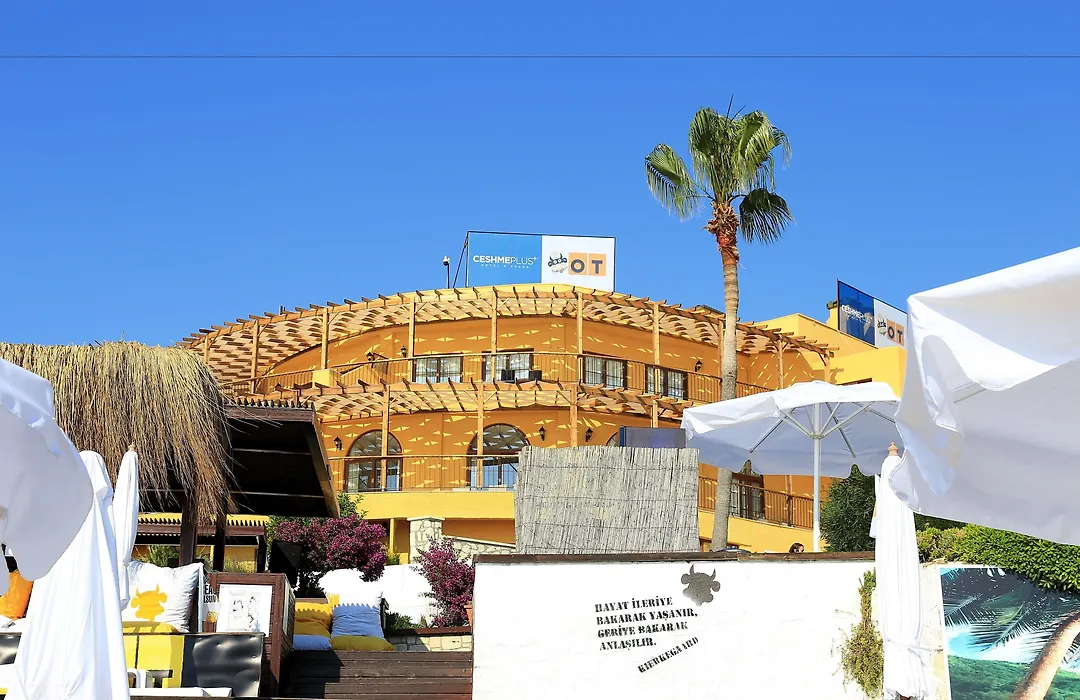 Ceshme Plus Hotel-1